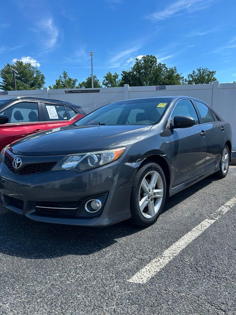 2012 Toyota Camry SE