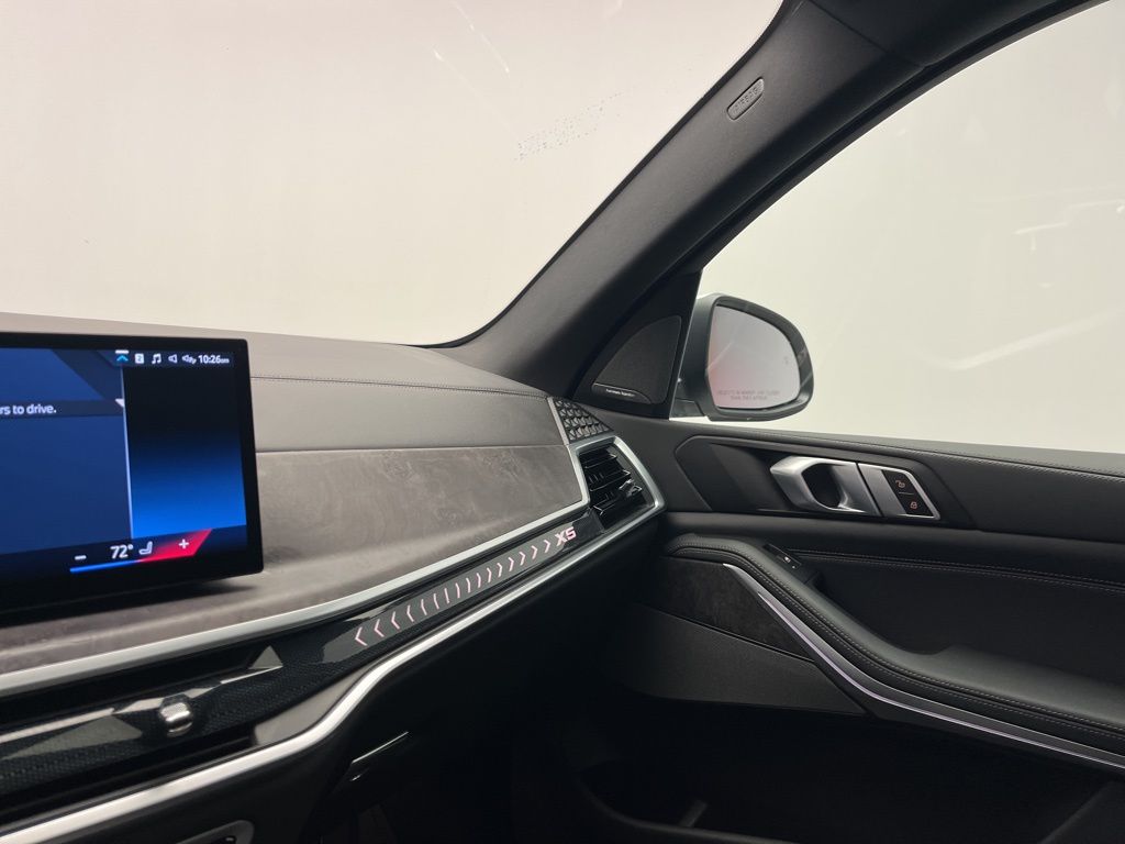 Thumbnail: 2024 BMW X5 - 21