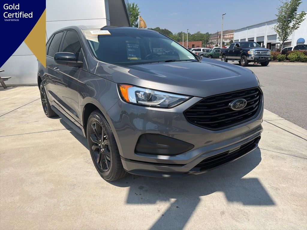 2023 Ford Edge SE