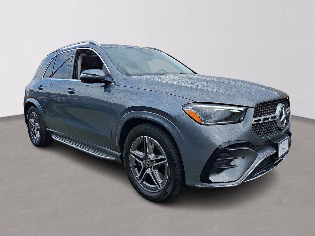 Thumbnail: 2026 Mercedes-Benz GLE - 3