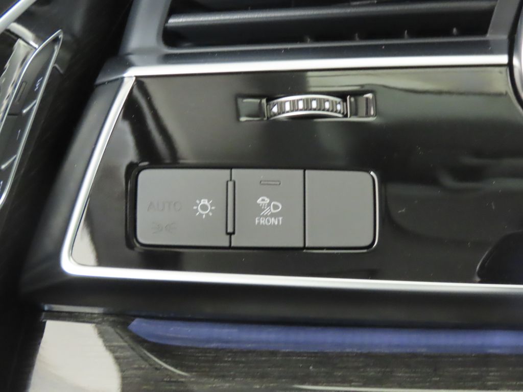 Thumbnail: 2022 Audi Q7 - 19