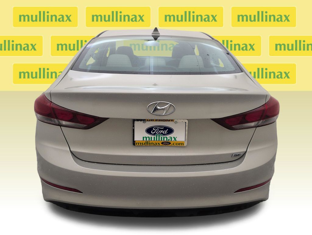 Used 2017 Beige Hyundai SE image 34