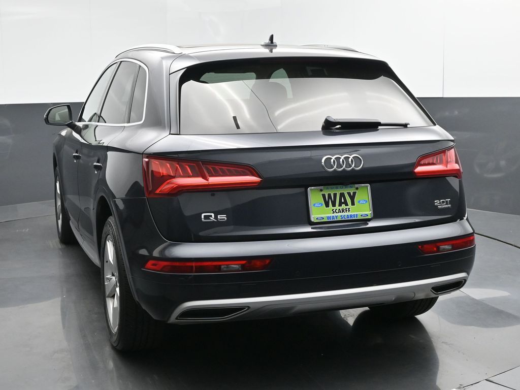 2018 Audi Q5 2.0T quattro Premium Plus