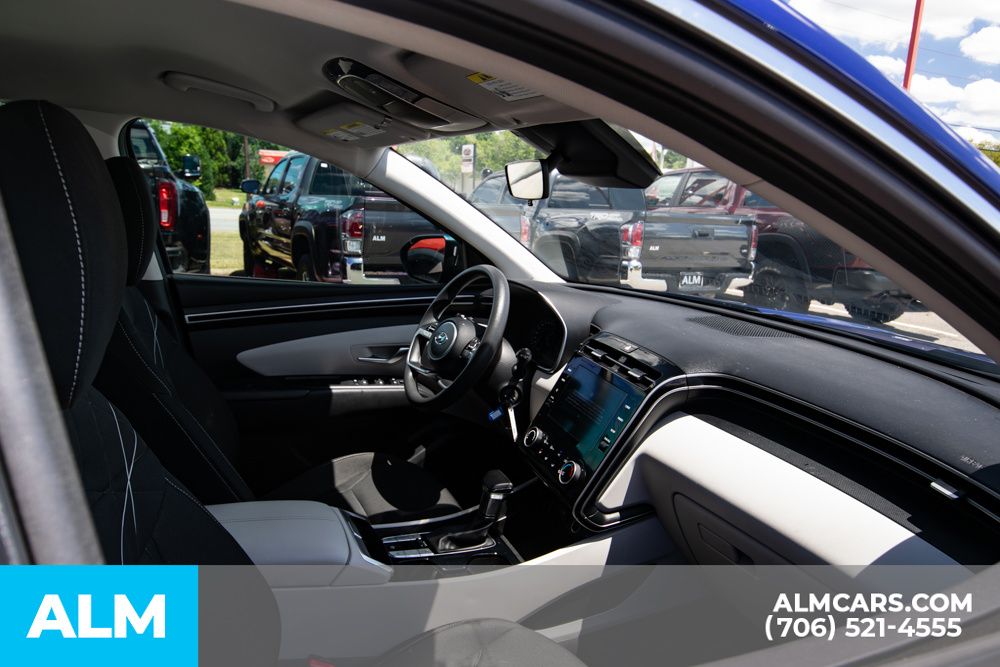 2023 Hyundai Tucson SE photo 16