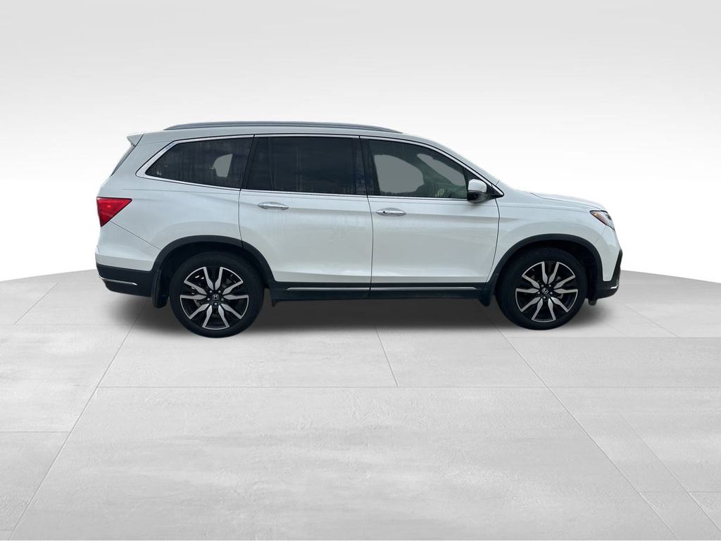 2019 Honda Pilot Touring 10