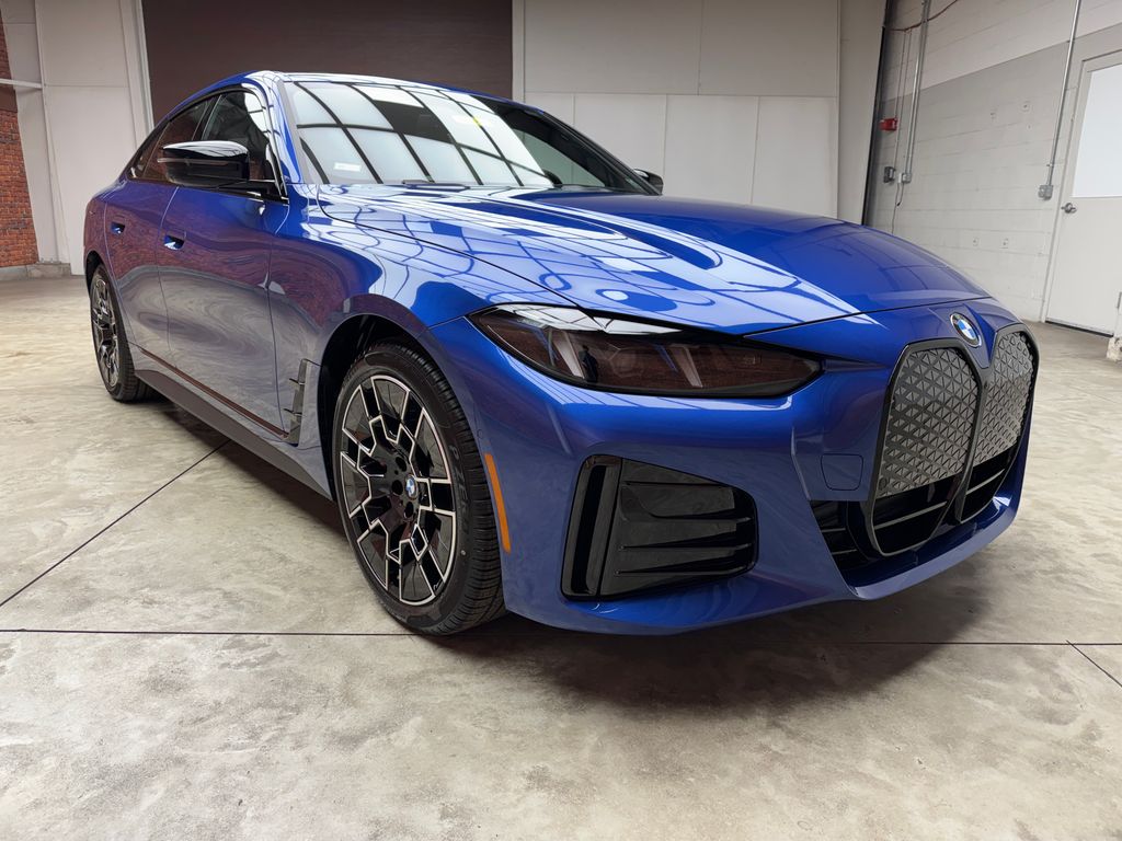 New 2026 Blue BMW xDrive40 image 7