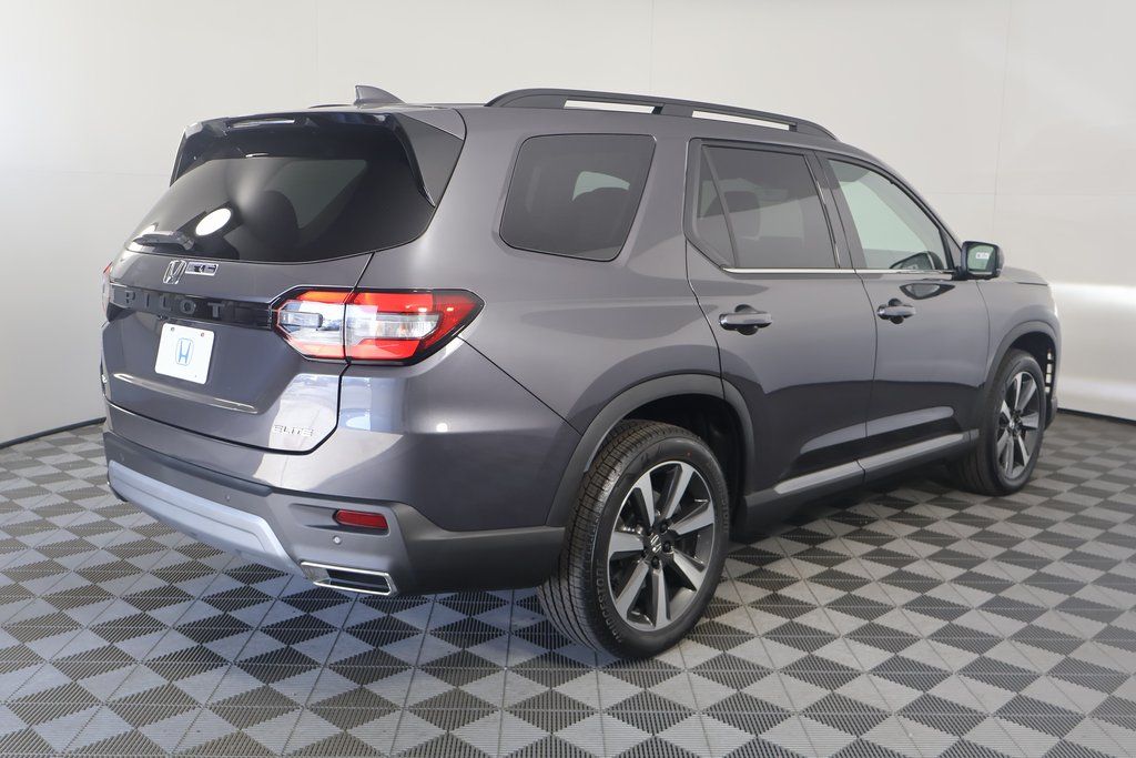 2025 Honda Pilot Elite 2