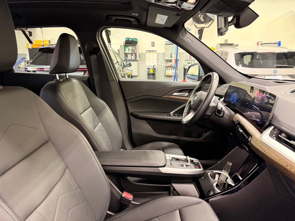 Thumbnail: 2026 BMW X1 - 29
