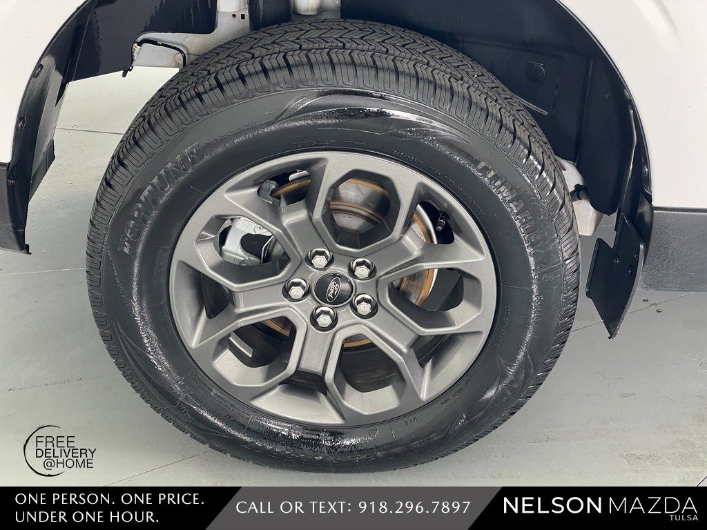 Used 2023 White Ford XLT image 11