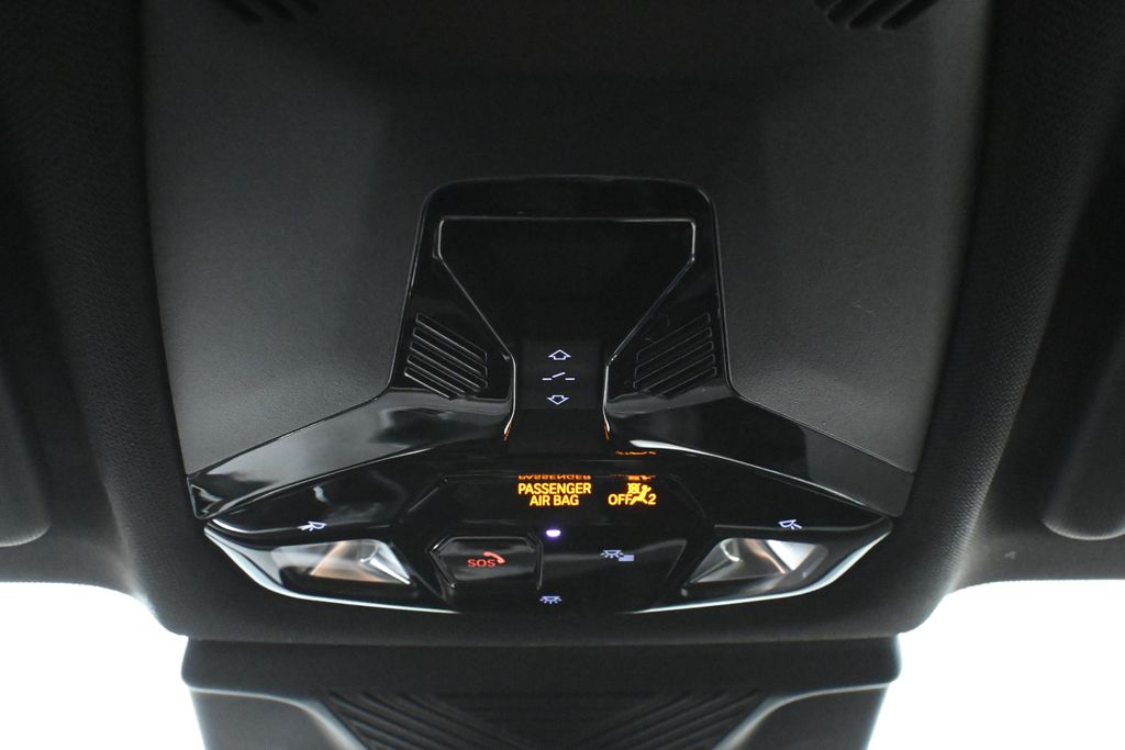 Thumbnail: 2027 BMW X1 - 20