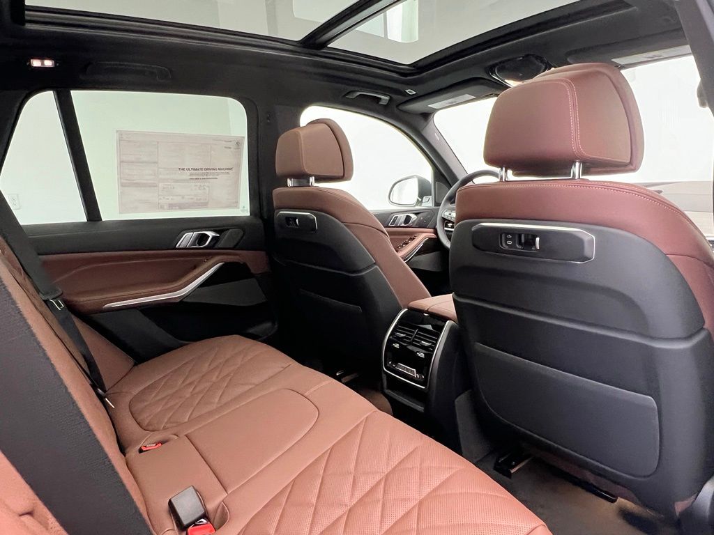 Thumbnail: 2026 BMW X5 - 7