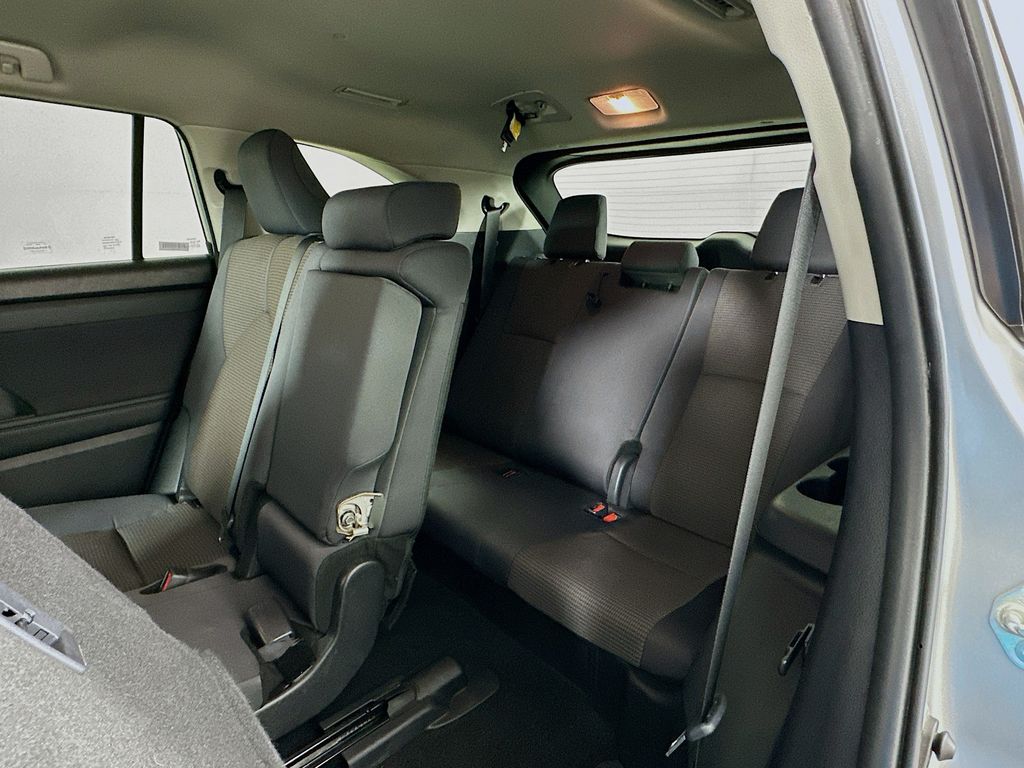 Thumbnail: 2024 Toyota Highlander - 26