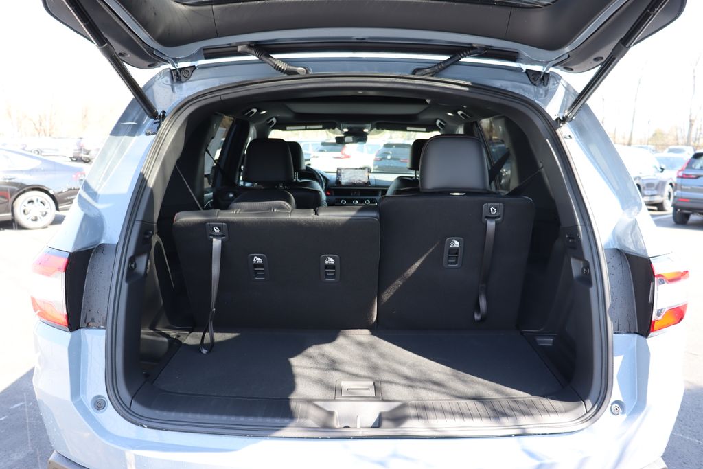 2025 Honda Pilot Black Edition 14