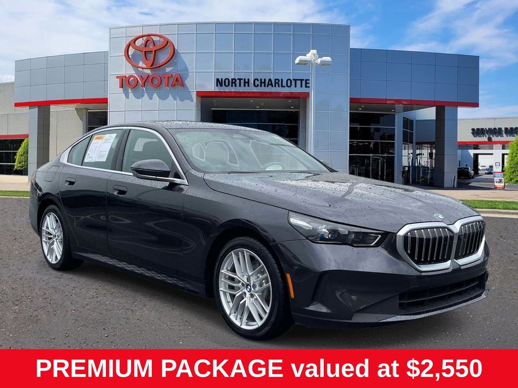 Gray (Dark Graphite Metallic) 2024 BMW 5 Series Sedan Rear-Wheel Drive 8-Speed Automatic