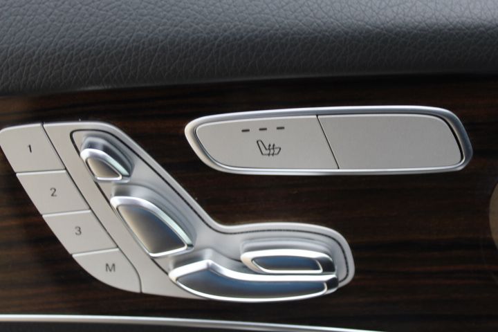 Used Car 2017 Mercedes-benz Glc  Glc 300 For Sale Under $10,000 In Georgetown, Texas