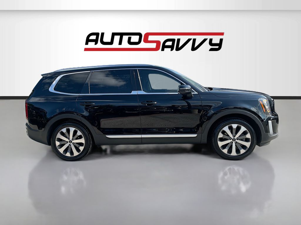 2022 Kia Telluride EX Black at Community Kia