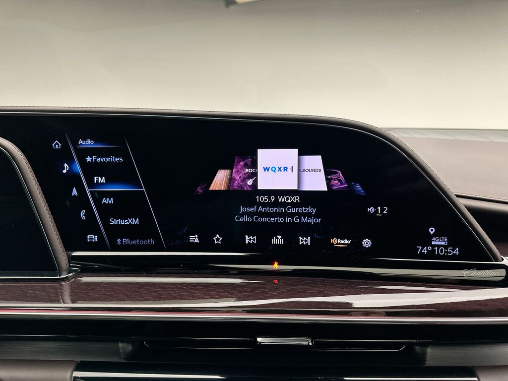 2021 Cadillac Escalade Sport Platinum 17