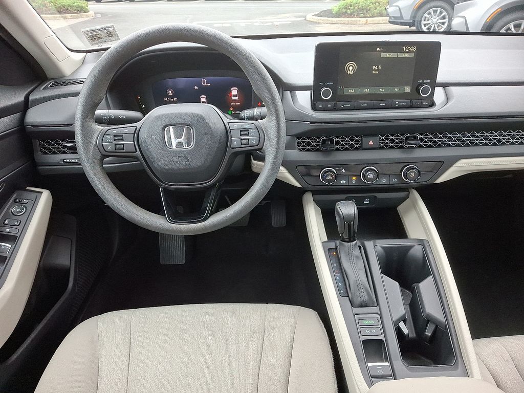 Thumbnail: 2023 Honda Accord - 11