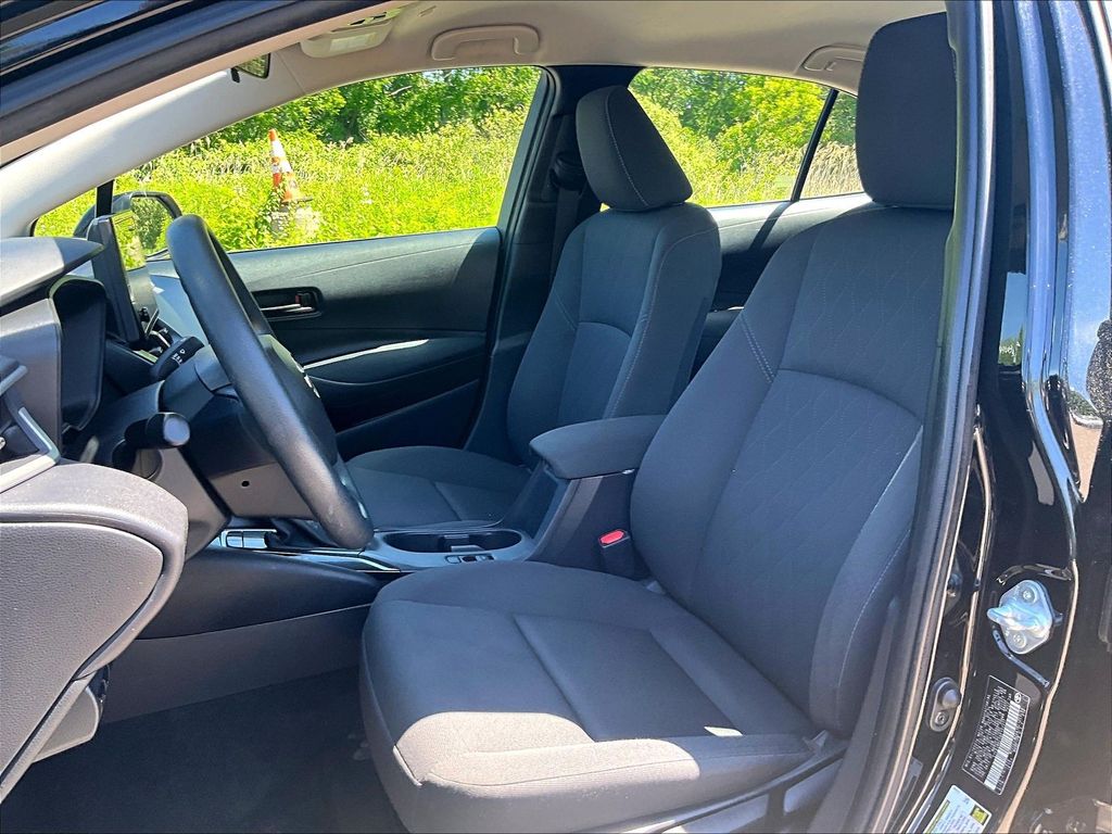 2024 Toyota Corolla — photo 10