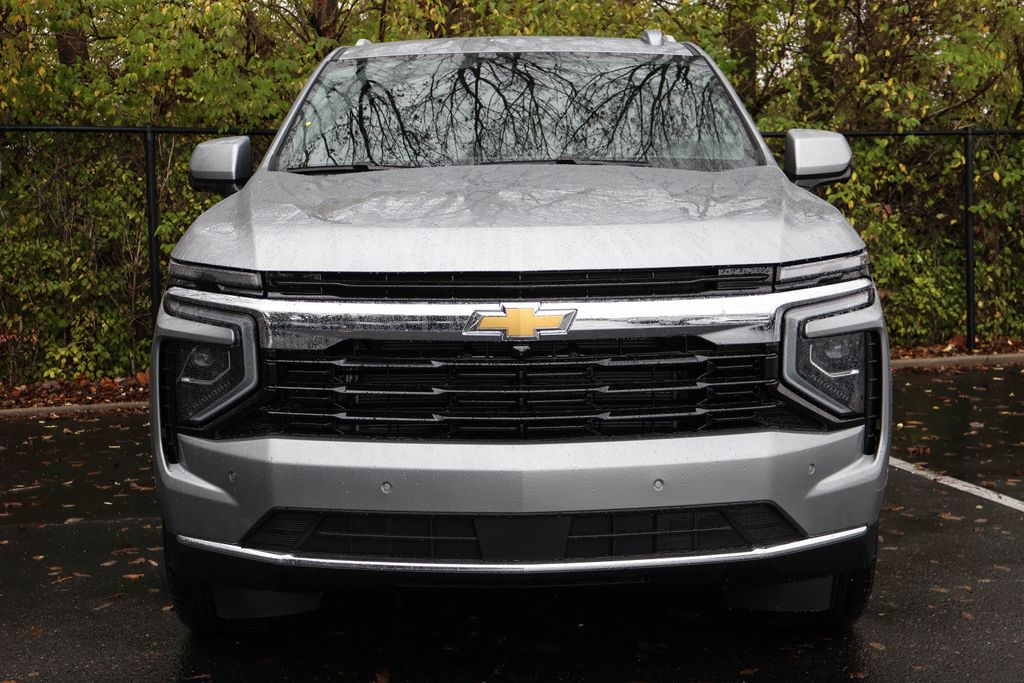 2025 Chevrolet Tahoe LS 2