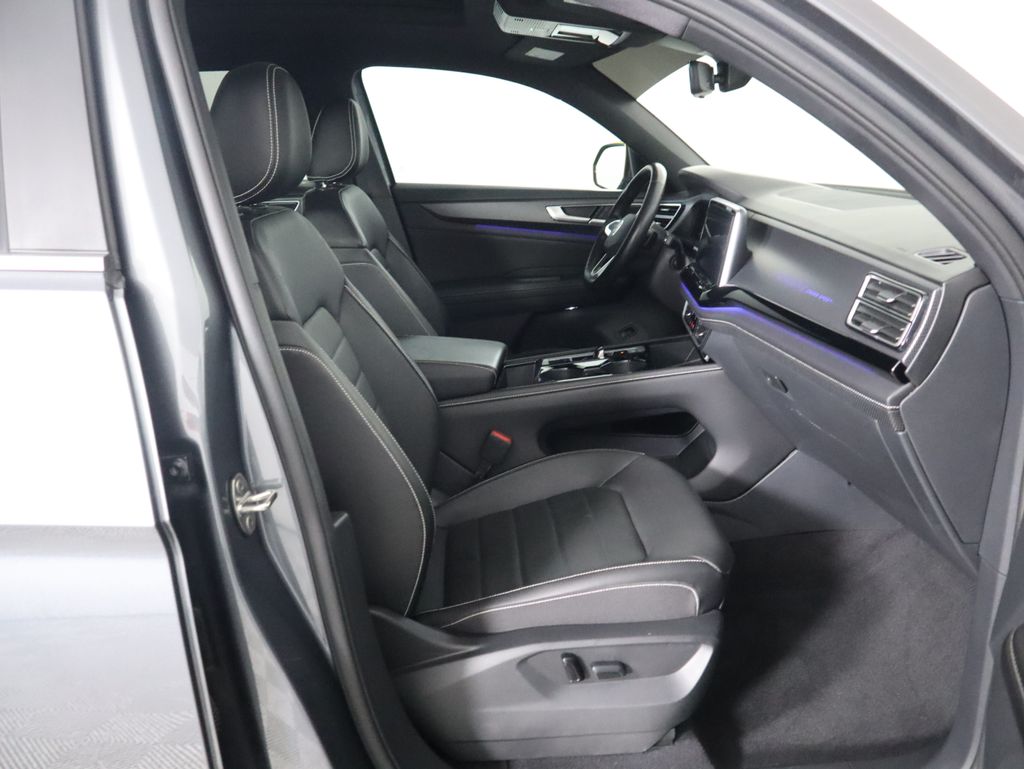 Thumbnail: 2024 Volkswagen Atlas - 20