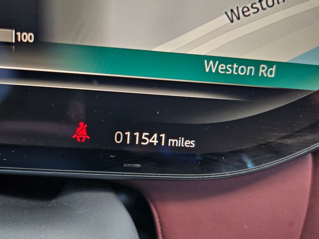 2025 Land Rover Range Rover - $103,875