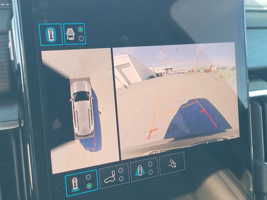 Used 2024 Black GMC Elevation image 19