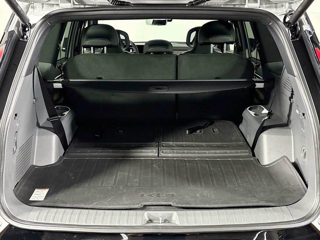 2026 Kia EV9 Land