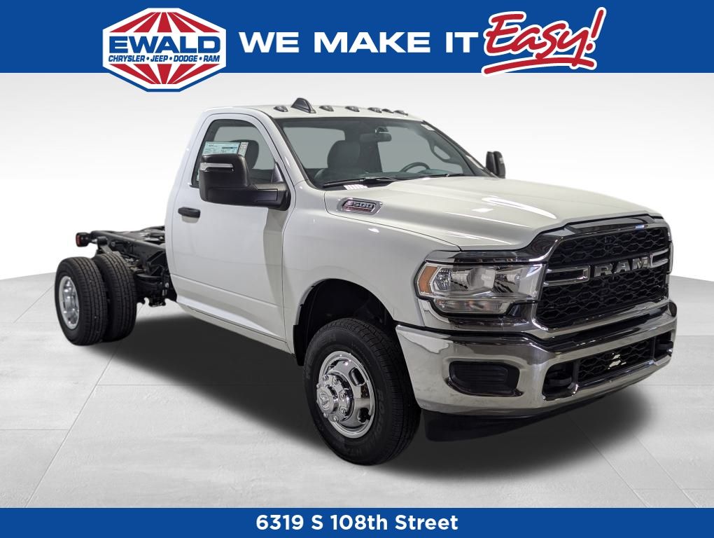 2024 RAM 3500 Tradesman photo