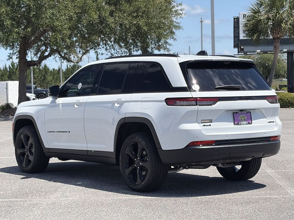 Used 2025 Jeep Grand Cherokee SUV