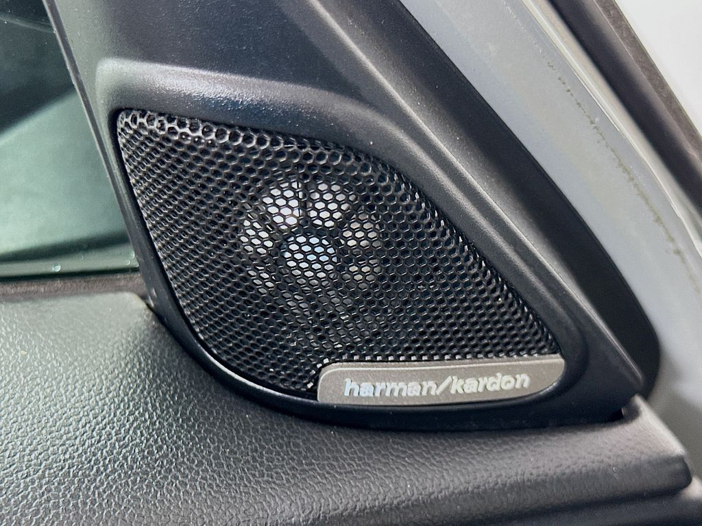 Thumbnail: 2019 MINI Cooper Countryman - 19