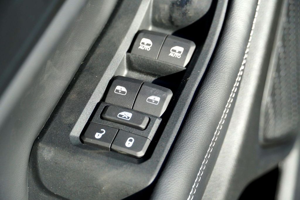 New Car 2025 Jeep Grand Cherokee L  Altitude X For Sale Under $40,000 In Taylor, Texas