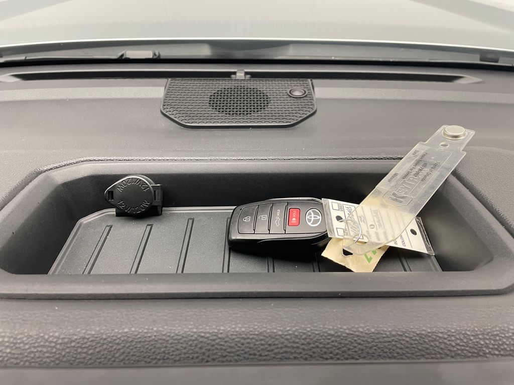 Thumbnail: 2023 Toyota Tundra - 26