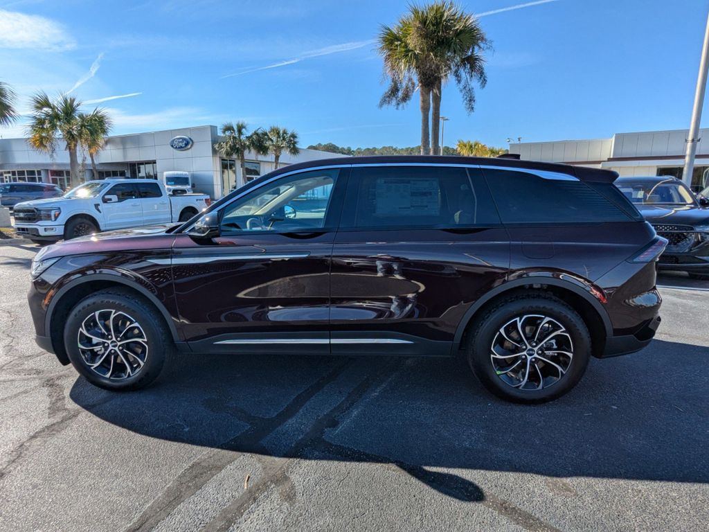 2025 Lincoln Nautilus Hybrid Premiere