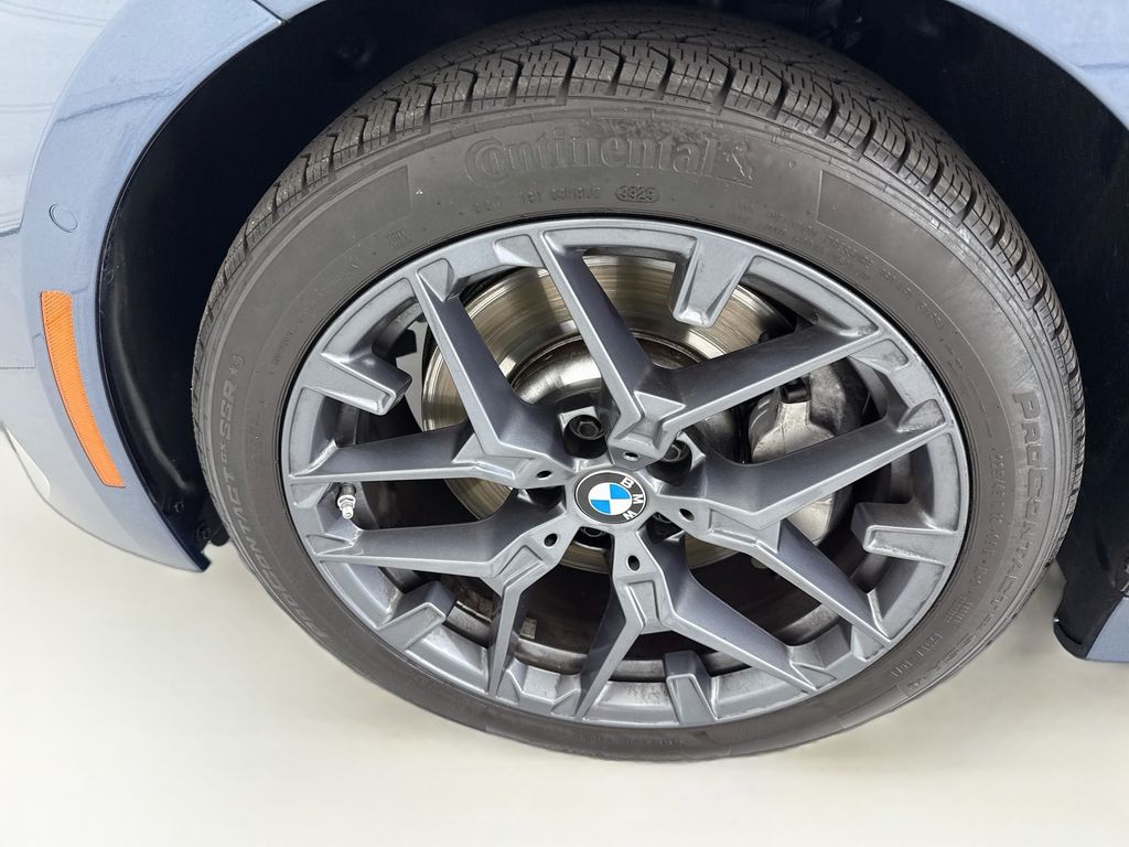 Thumbnail: 2025 BMW 3 Series - 29