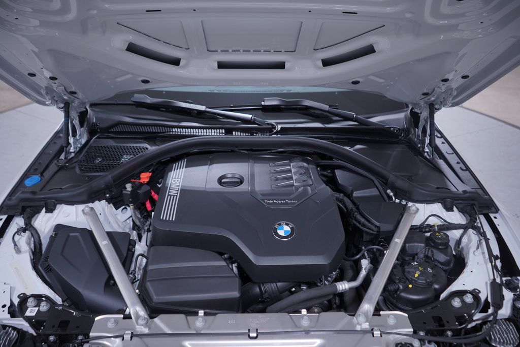 Thumbnail: 2023 BMW 4 Series - 26