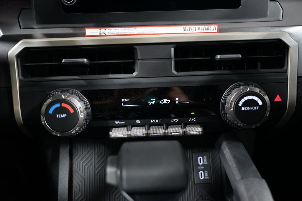 2025 Toyota Tacoma SR5 22