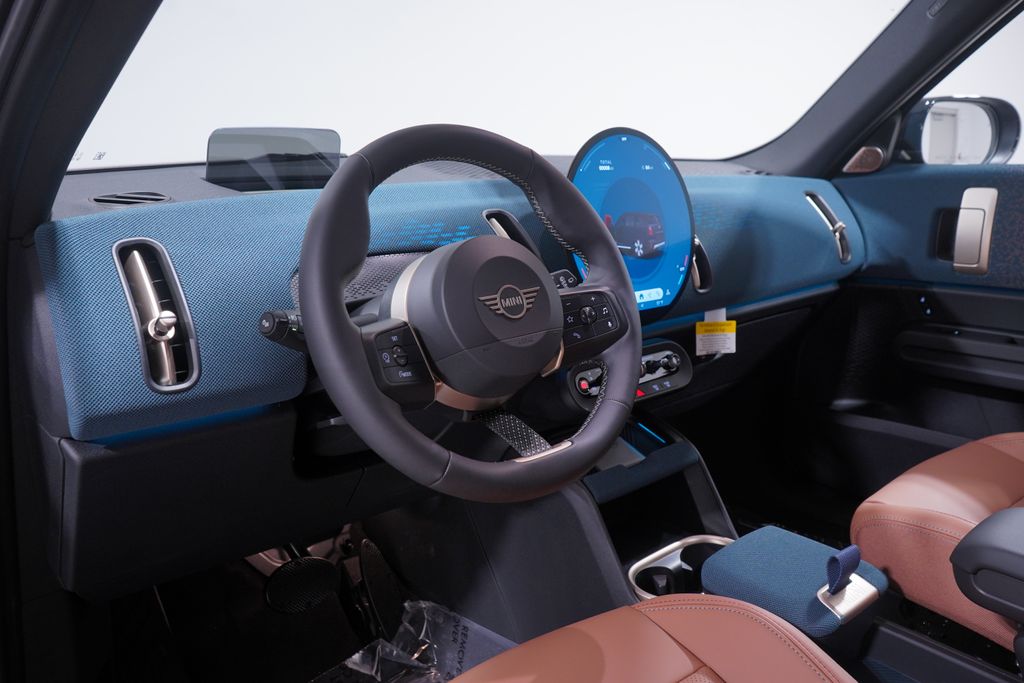 2025 MINI Cooper Countryman Signature 6