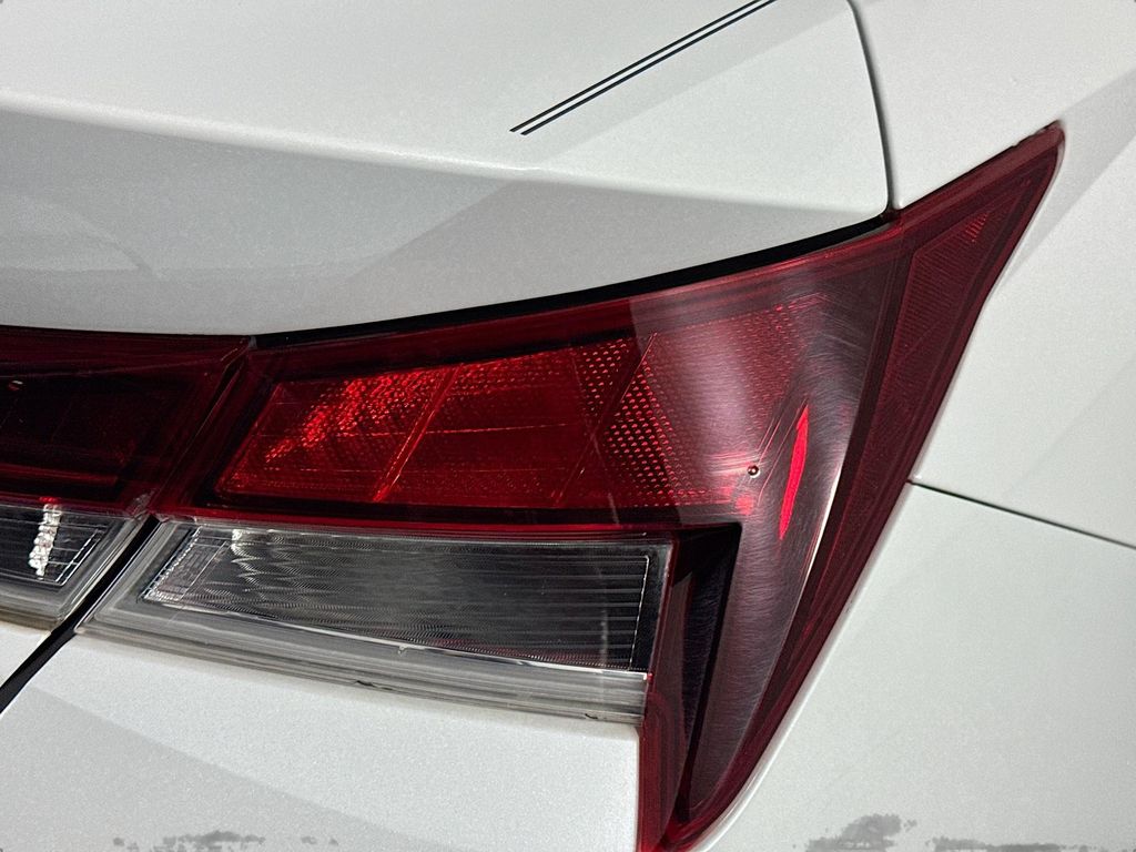 Used Car 2021 Hyundai Elantra  Sel For Sale Under $15,000 In Austin, Texas