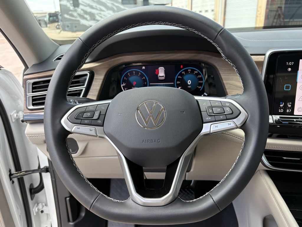 New 2026 Opal White Volkswagen 2.0T SE w/Technology image 15