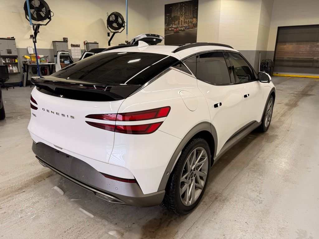 Thumbnail: 2023 Genesis GV60 - 6