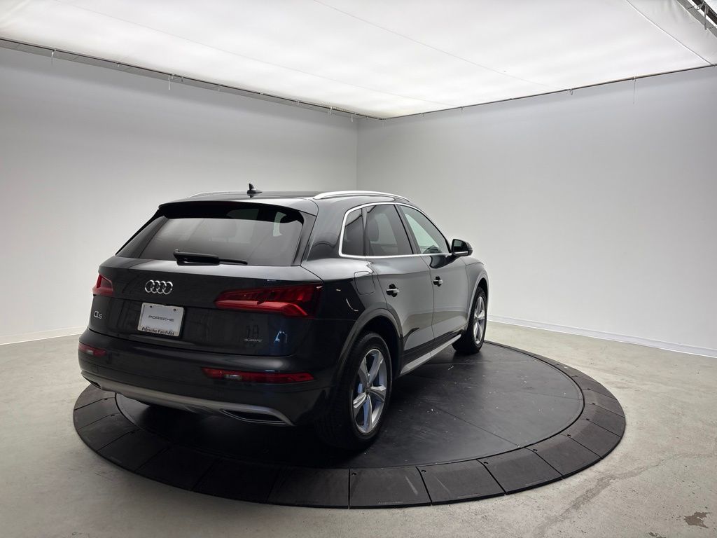 Thumbnail: 2020 Audi Q5 - 7