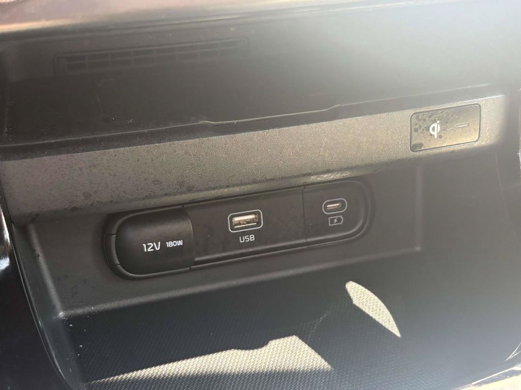 Used 2024 Blue Kia SX image 33