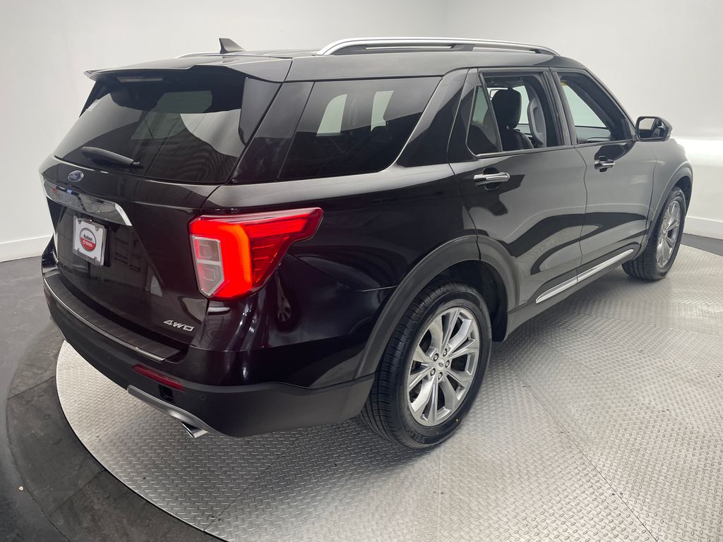 Thumbnail: 2022 Ford Explorer - 5