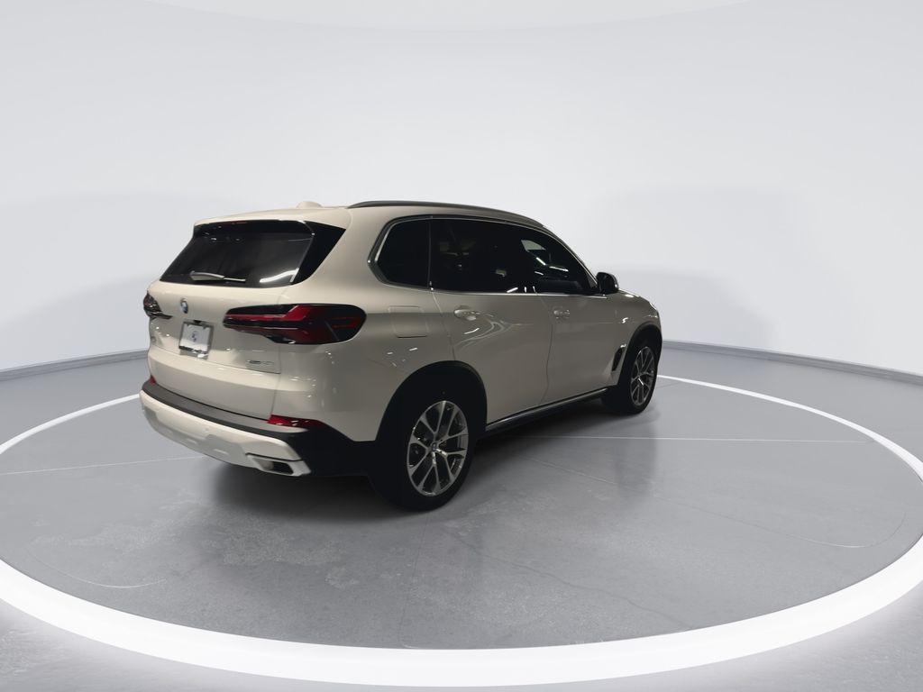 Thumbnail: 2026 BMW X5 - 8