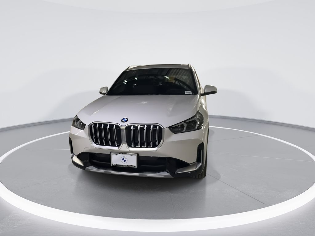Thumbnail: 2026 BMW X1 - 3