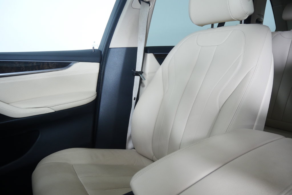 Thumbnail: 2016 BMW X5 - 28