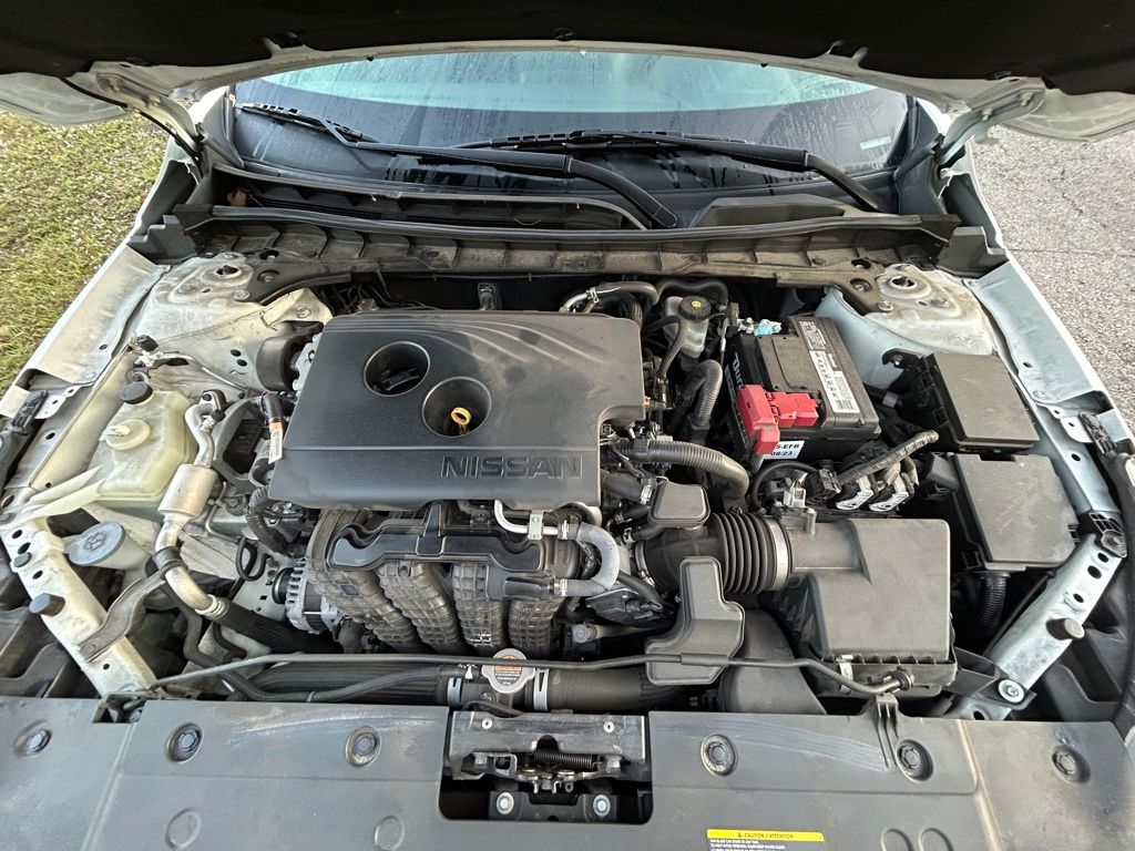 Thumbnail: 2020 Nissan Altima - 11