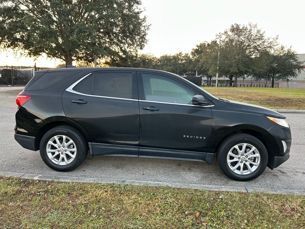 Thumbnail: 2020 Chevrolet Equinox - 6