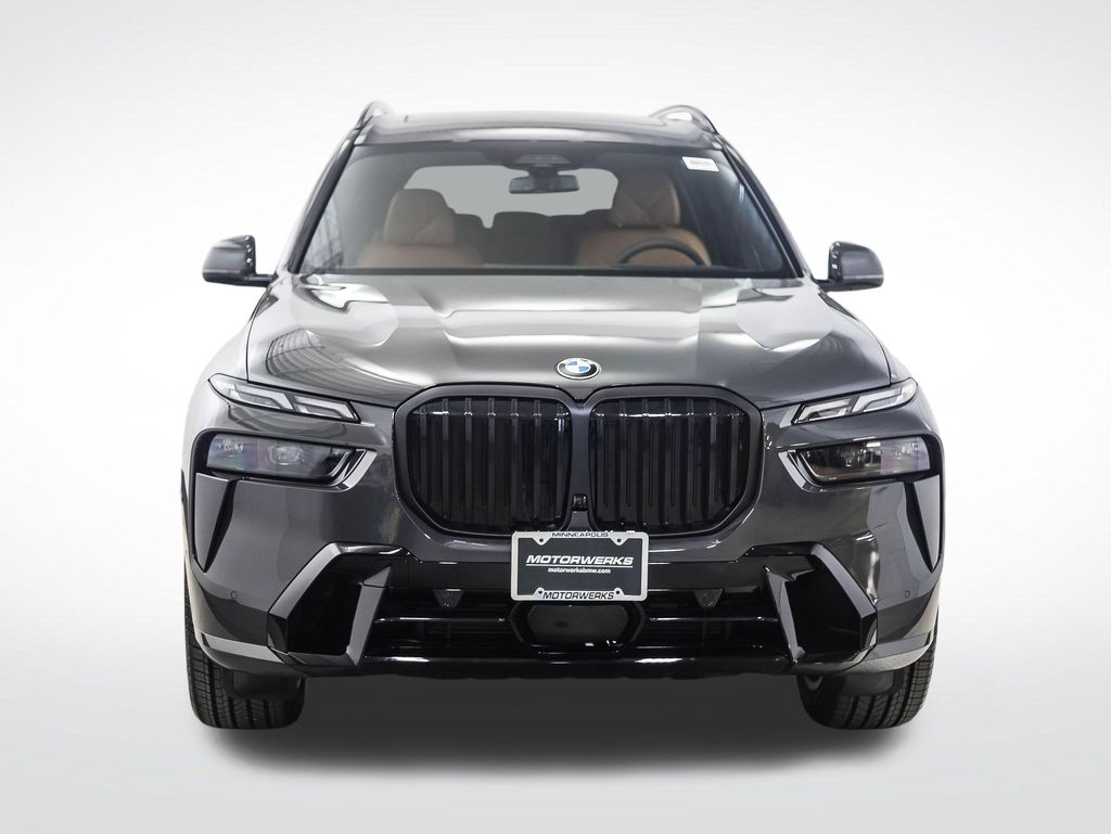 Thumbnail: 2026 BMW X7 - 8